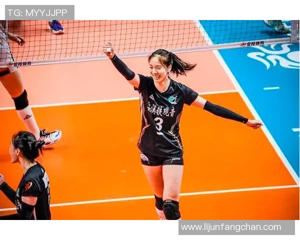 南京排球队在邀请赛中以83分稳居积分榜首位